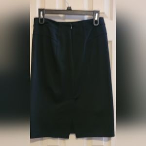 New York and Co stretch skirt